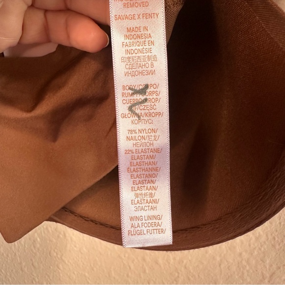 Savage X Fenty Microfiber T-shirt Bra, 40DD, NWT - Picture 8 of 9